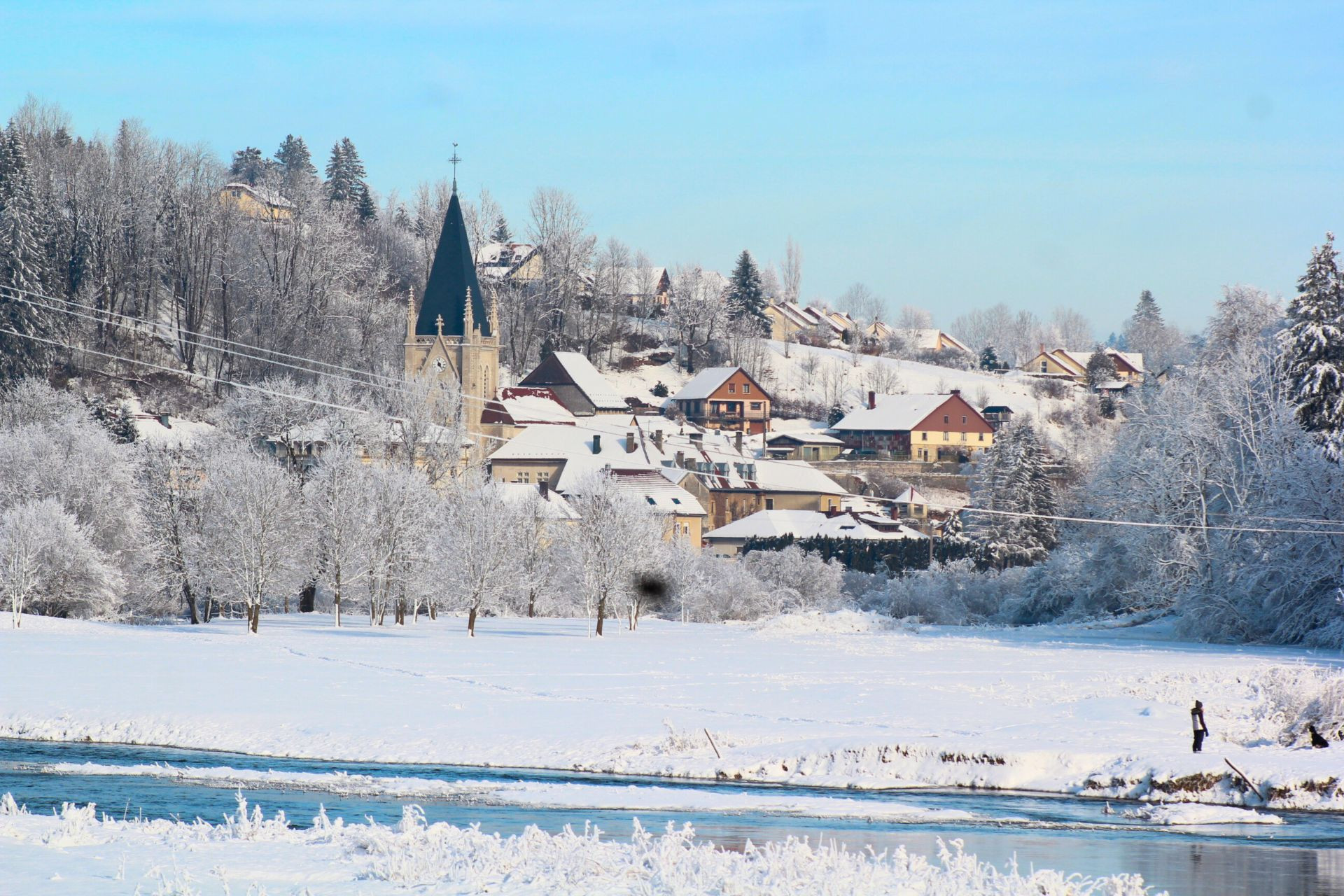 haut-doubs-riviere-abbaye-monbenoit-1204