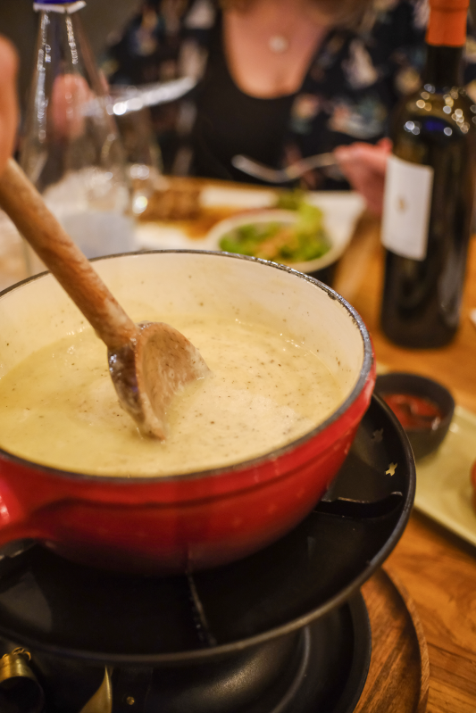 By Donat Restaurant Fondue Fromage