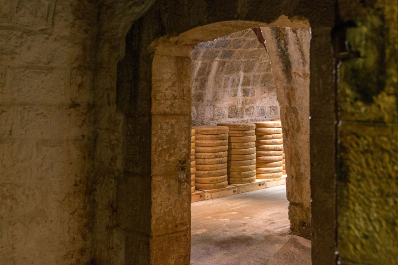 Visite Guidée De La Cave Daffinage Du Fort Saint Antoine Horaires Assurés Par Un Guide Du 